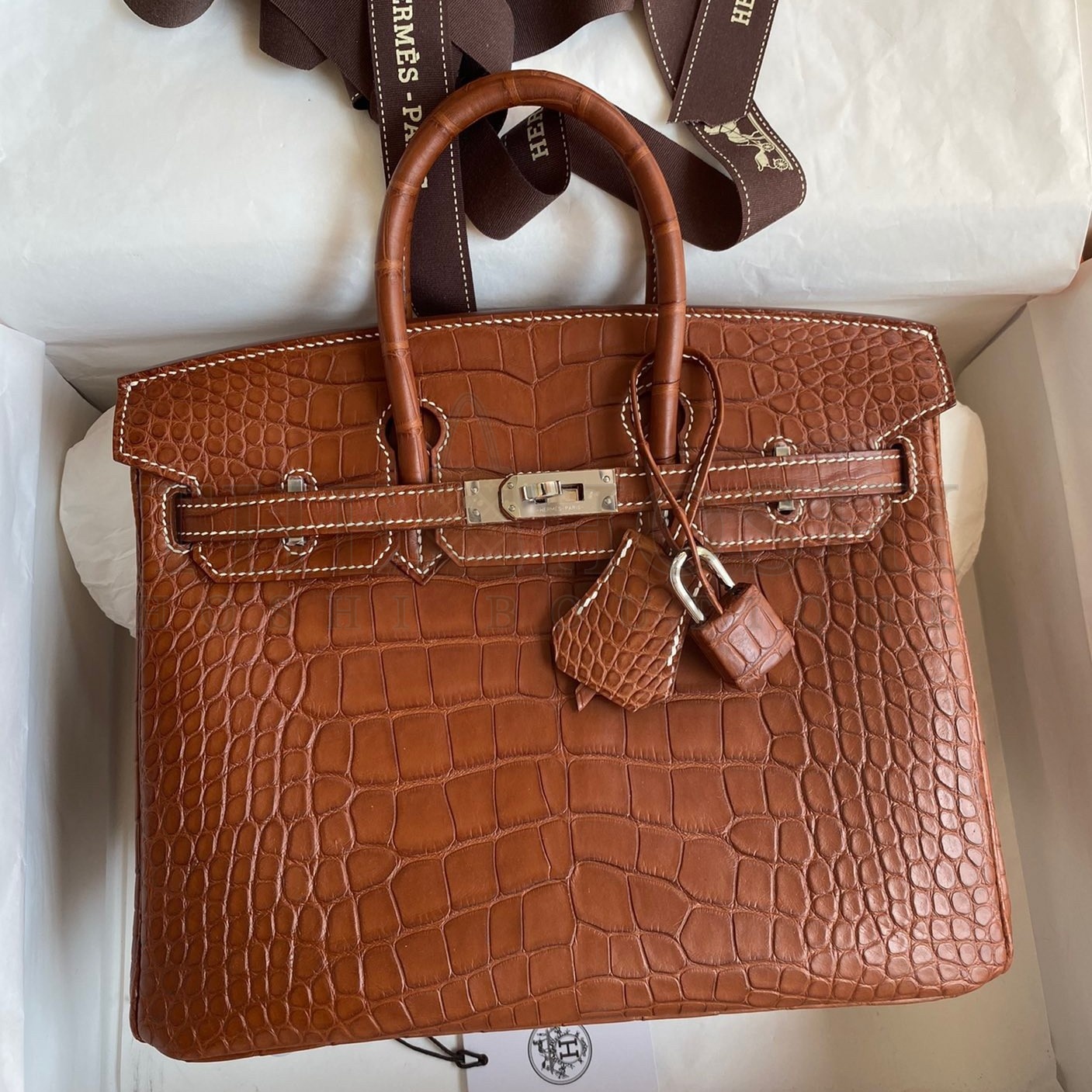 H**me5 Birkin 25 Retourne Handmade Bag In Gold Matte Alligator Leather Master Quality