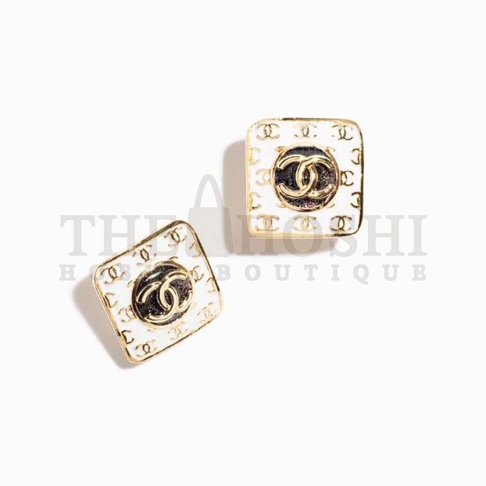 Ch**el Women Stud Earrings in Metal Master Quality