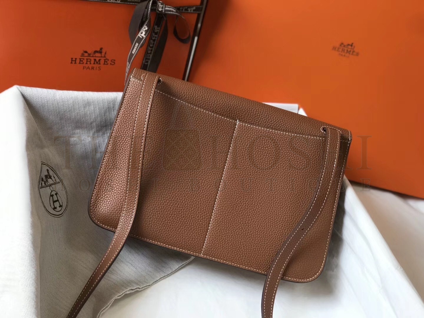 H**me5 Halzan Bag In Brown Clemence Leather Master Quality