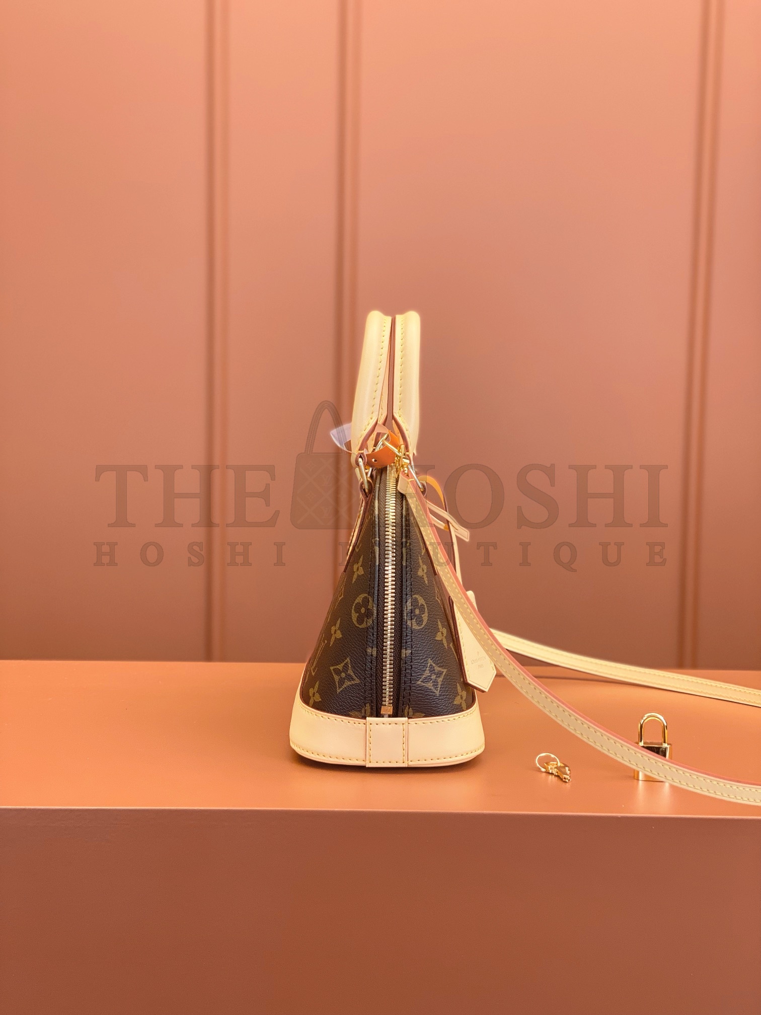 L0vis Vvtt0n LV Women Alma BB Handbag Monogram Coated Canvas Smooth Cowhide M53152 Master Quality