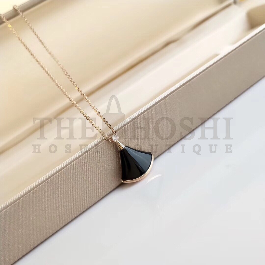 Bv1g*ai DIVAS' DREAM NECKLACE, Black Onyx Master Quality