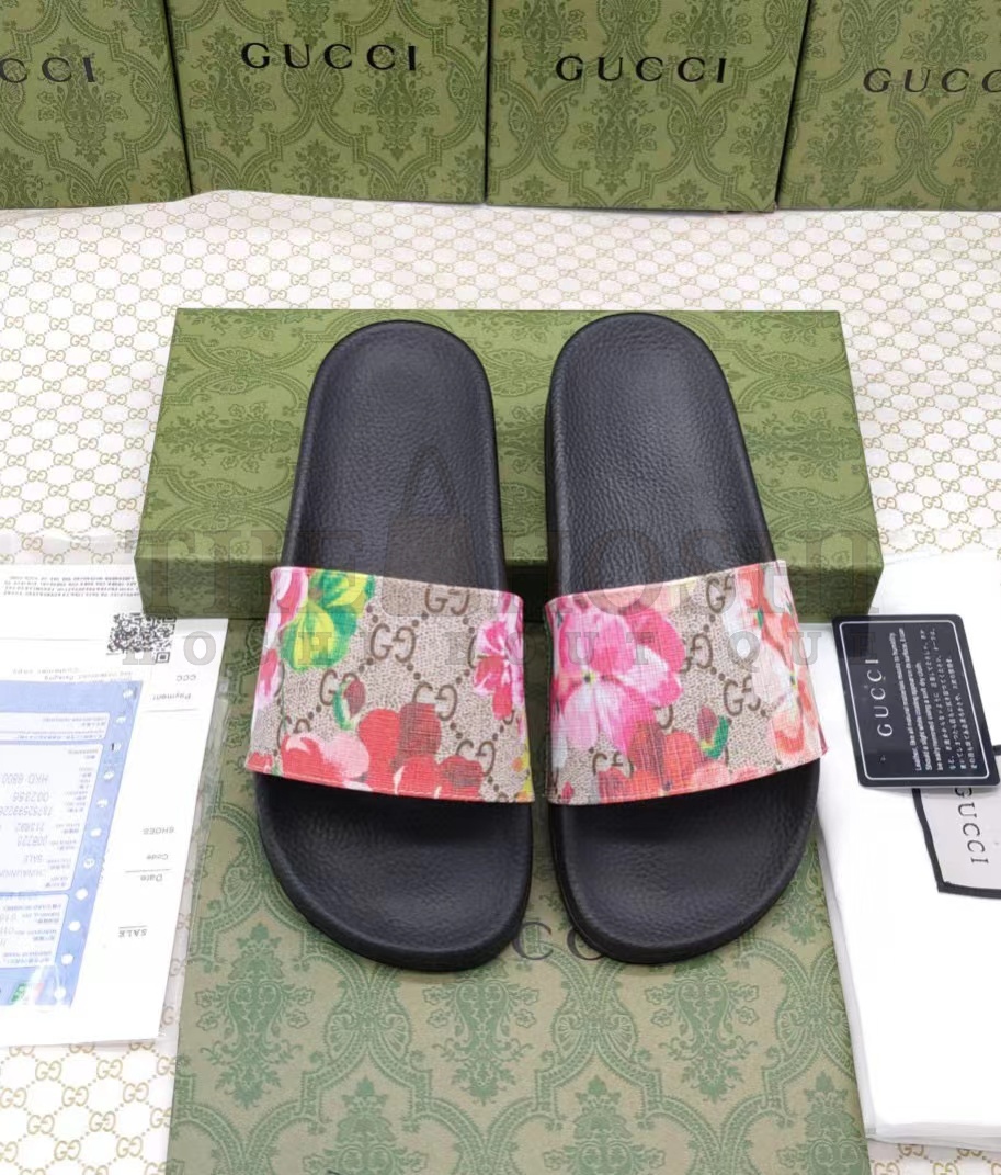 Gvc*1 BLOSSOM FLIP FLOPS sandals Master Quality
