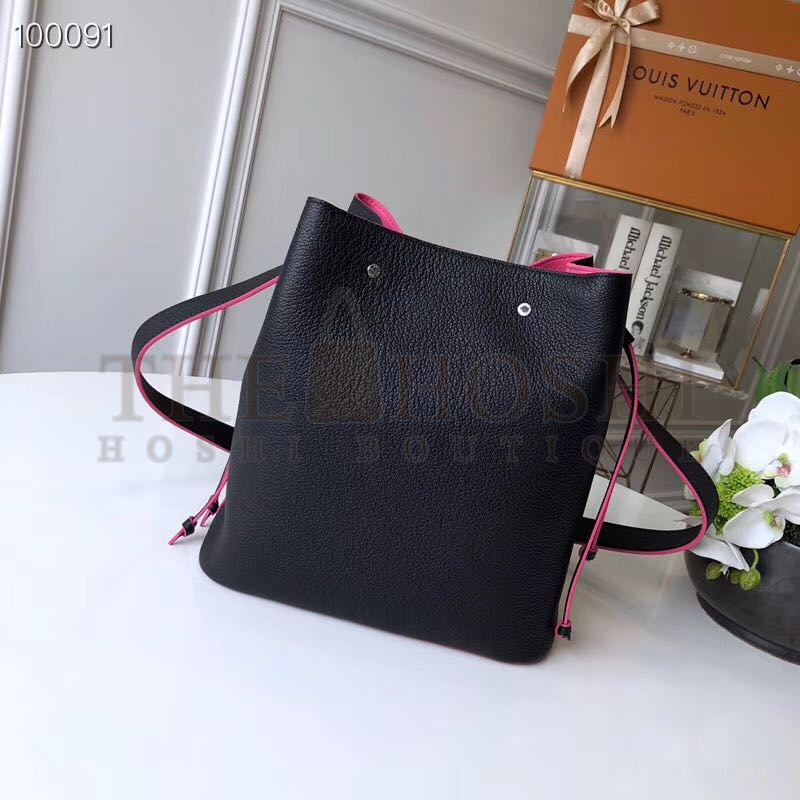 L0vis Vvtt0n LV Women Lockme Bucket Bag in Calfskin Lether-Black Master Quality