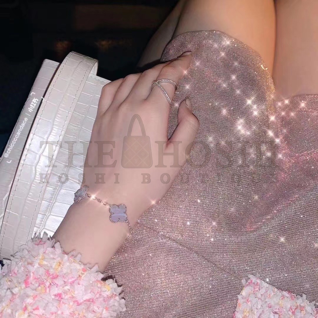 V*n Cl**f & Arpels Purple Chalcedony Clover Bracelet,Vintage Alhambra bracelet, 5 motifs Master Quality