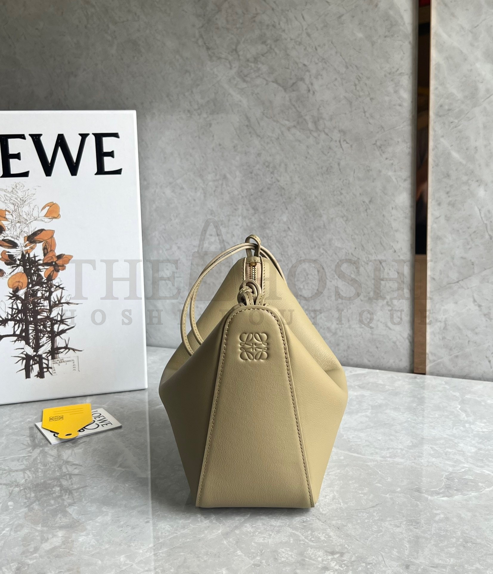 L0ew* Mini Hammock Hobo Bag in Clay Green Calfskin Master Quality