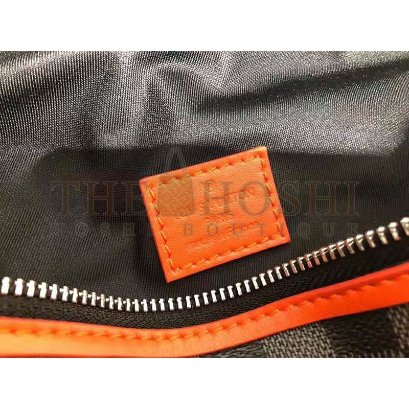 L0vis Vvtt0n LV Men Damier Cobalt Race Discovery Bumbag in Monogram Canvas-Orange Master Quality