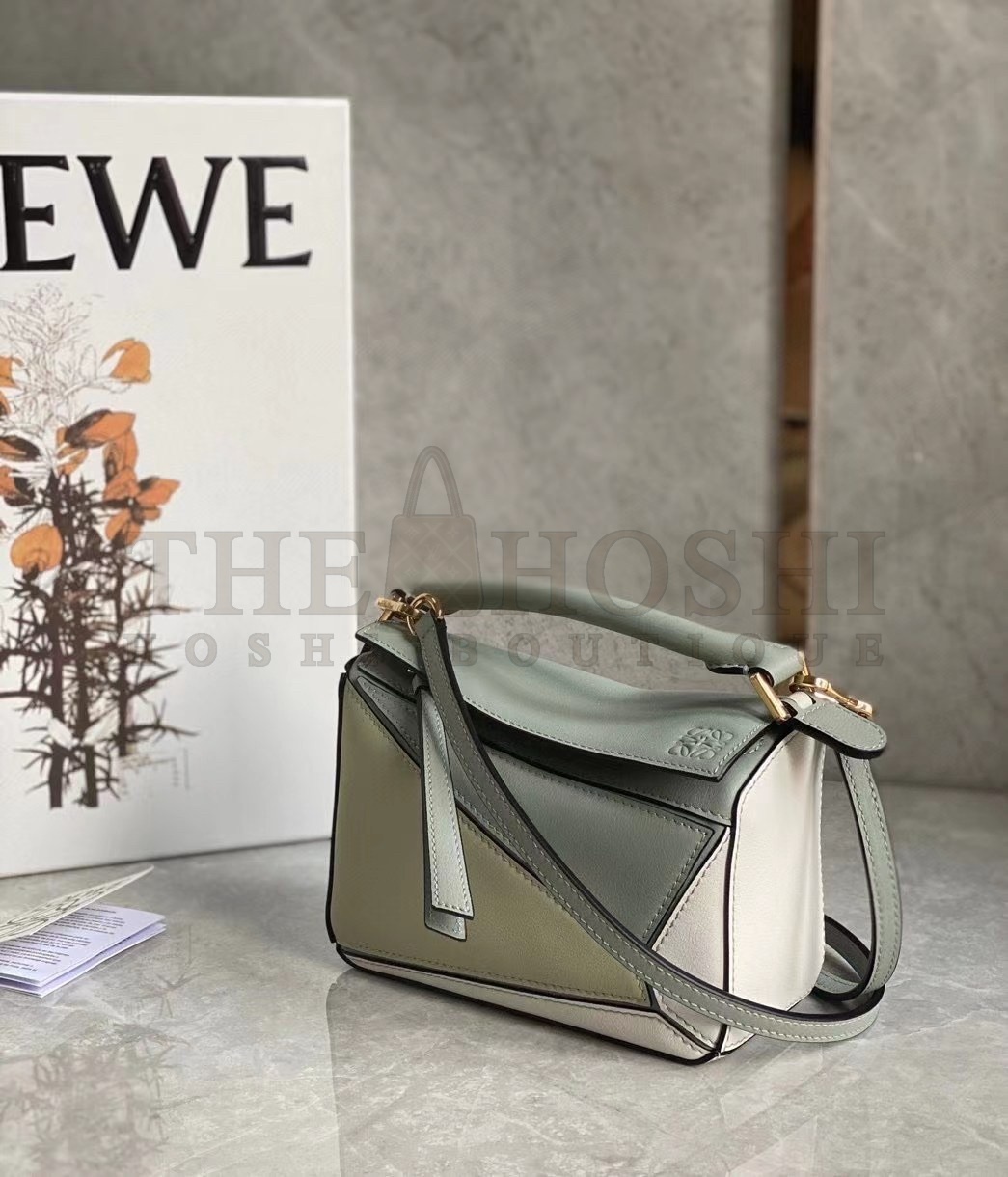 L0ew* Puzzle Mini Bag In Grey/Cream/White Calfskin Master Quality
