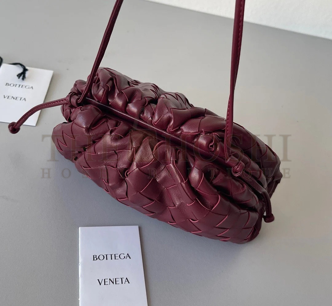 B0tt*ga Ven*ta Mini Pouch with Strap in Bordeaux Intrecciato Lambskin Master Quality