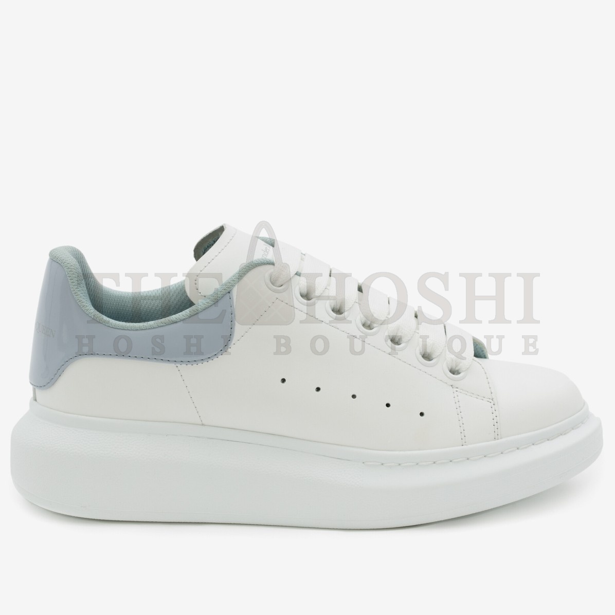 A1exa*der Mcqv*en Women's Oversized Sneakers With Blue Patent Heel Master Quality