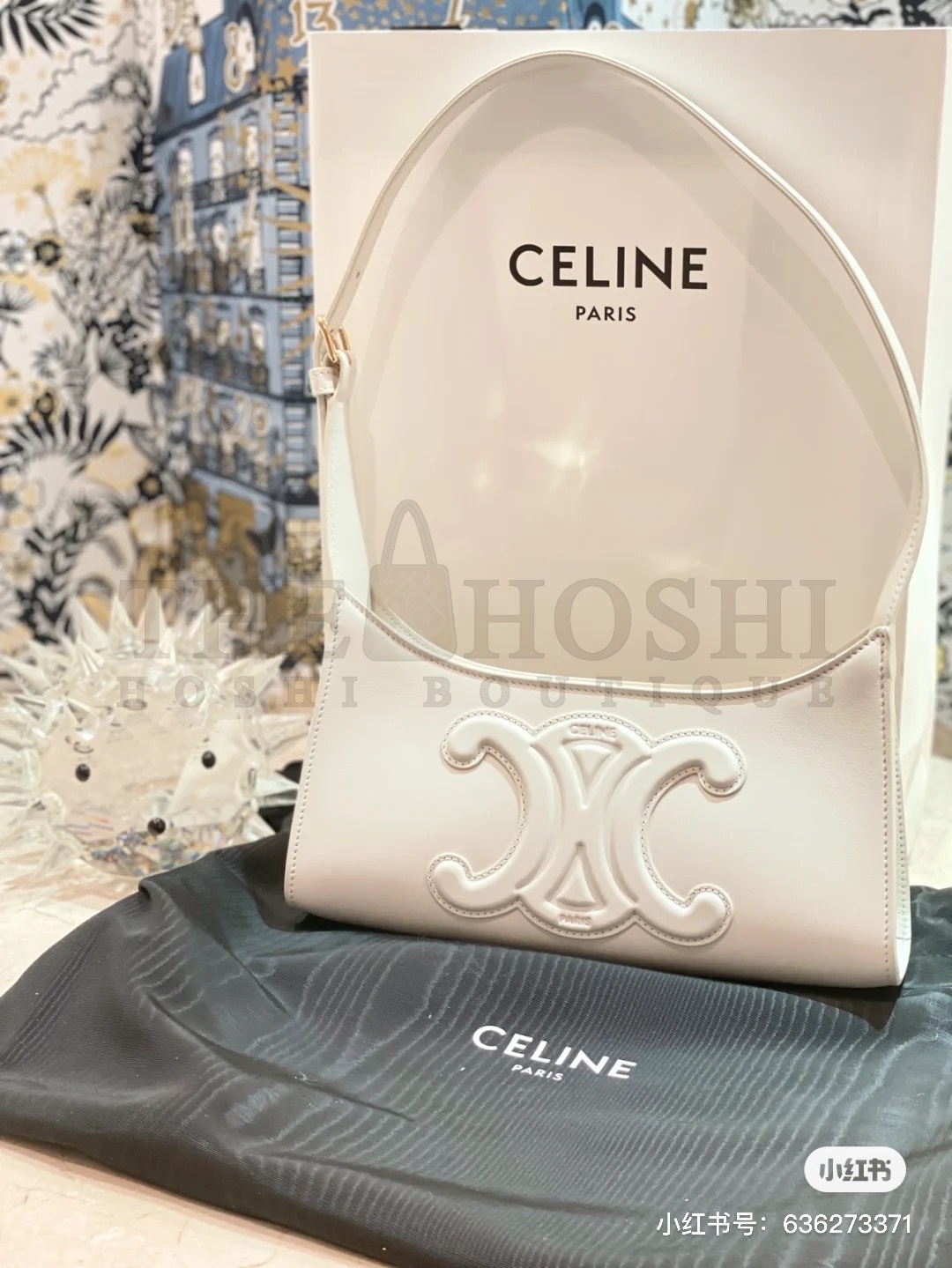 Ce1i*e Smooth Calfskin Cuir Triomphe Shoulder Bag Master Quality