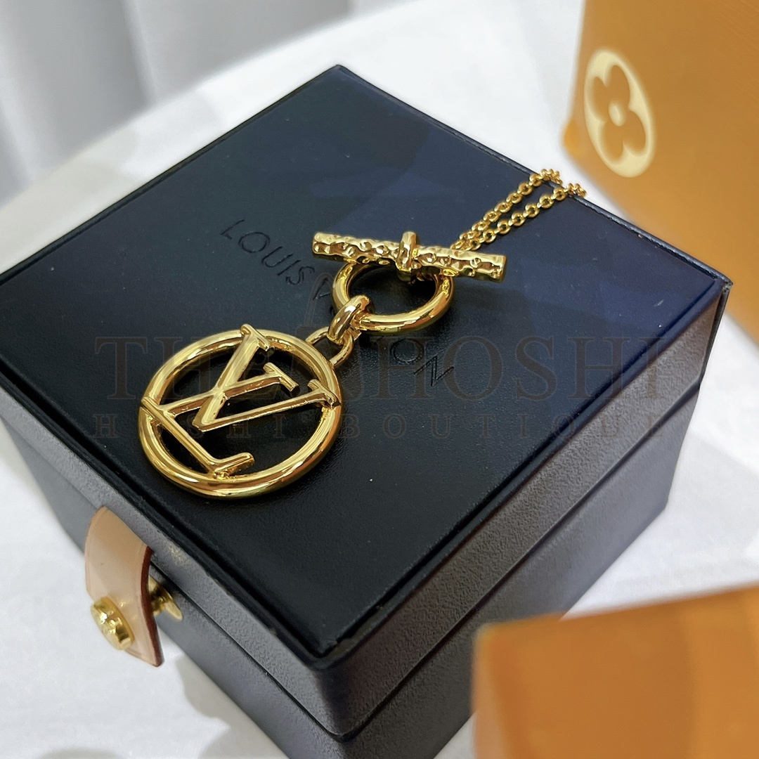 lv necklace Master Quality