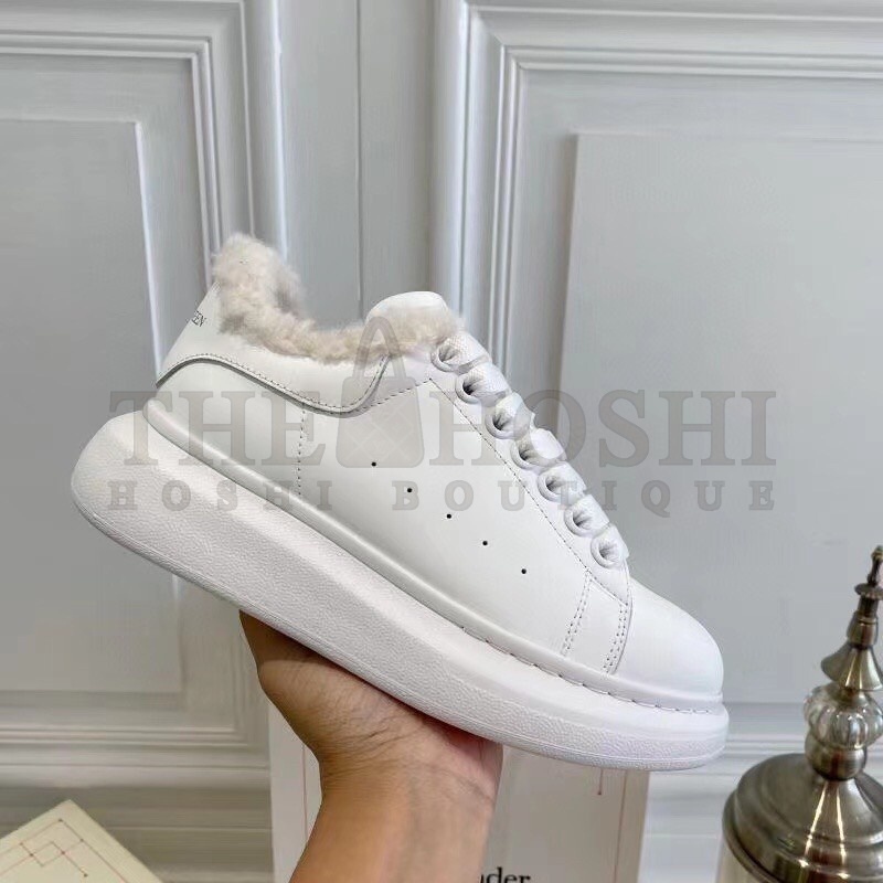 A1exa*der Mcqv*en Women