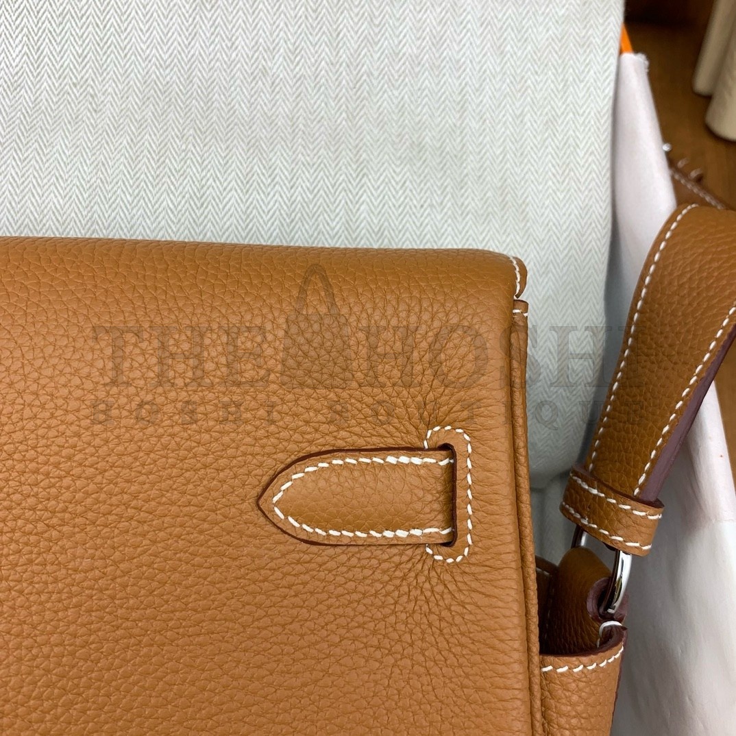 H**me5 Kelly Messenger Bag in Gold Clemence Leather Master Quality