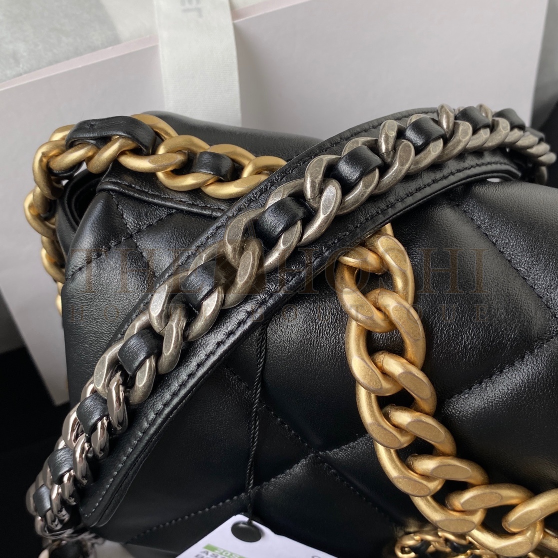 Ch**el Women 19 Flap Bag Lambskin Gold Silver-Tone Ruthenium-Finish Metal Black Master Quality