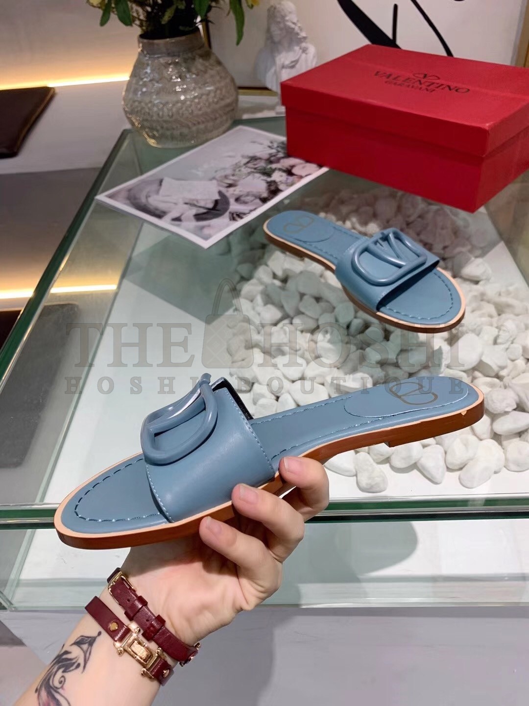 Va1e*ntin0 Vlogo Flat Slide Sandals In Amadeus Calfskin Master Quality