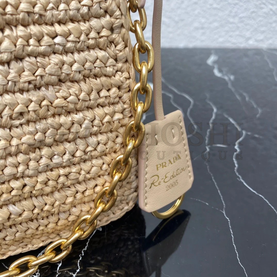 Pra*a Re-Edition 2005 Shoulder Bag In Beige Raffia Master Quality