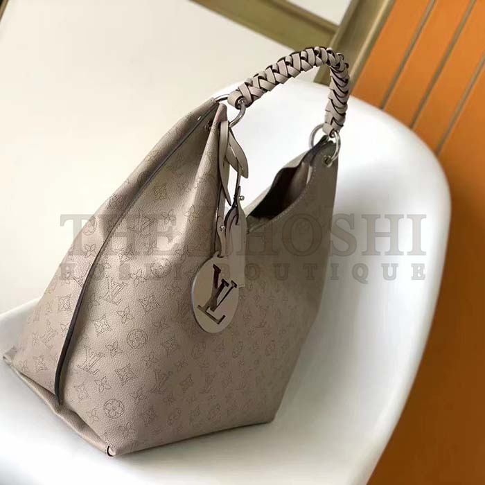 L0vis Vvtt0n LV Women Carmel Hobo Bag Gris Souris Gray Mahina Perforated Calfskin Leather Master Quality