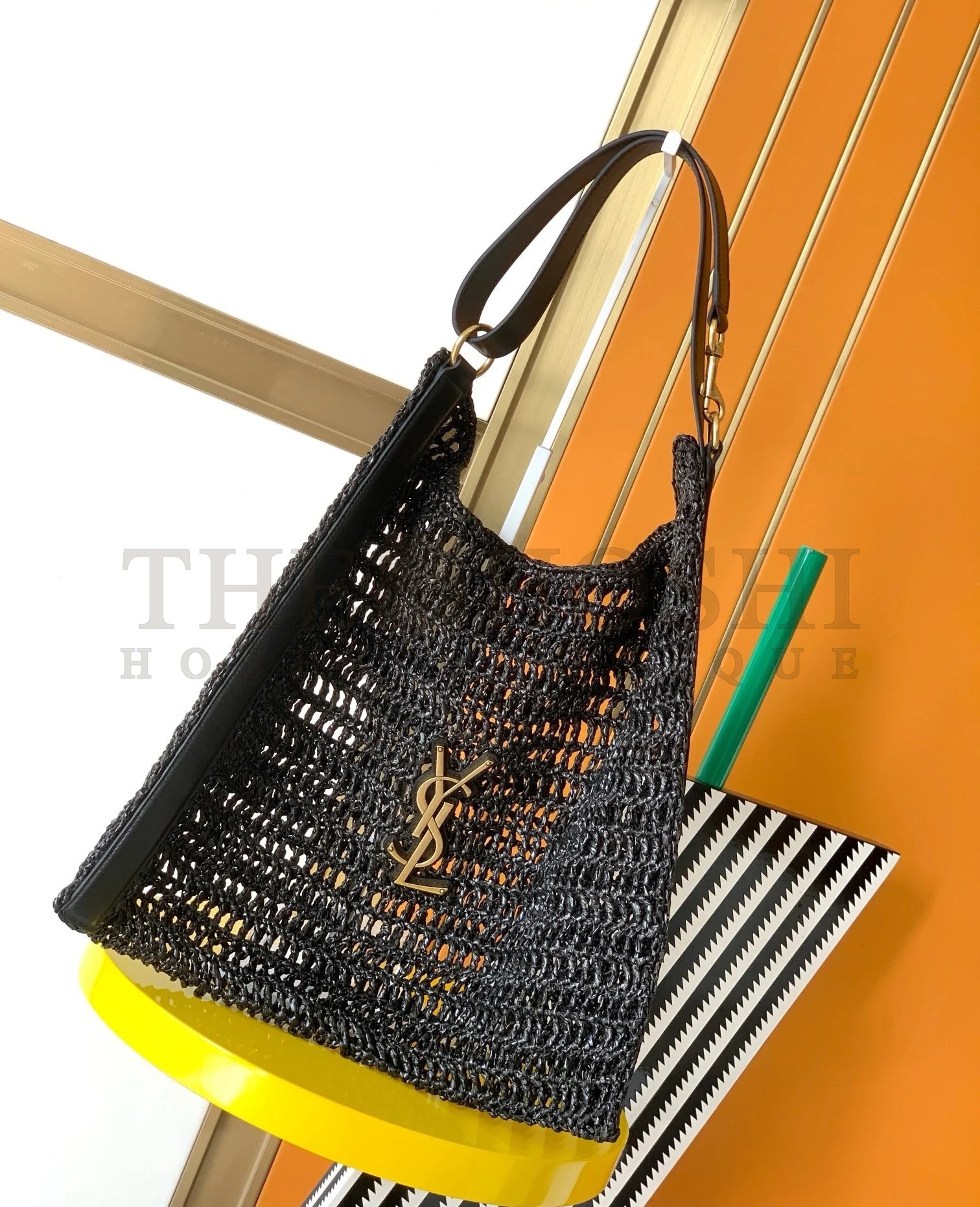 Sa1nt Lau*nt Oxalis Shoulder Bag in Black Raffia Master Quality
