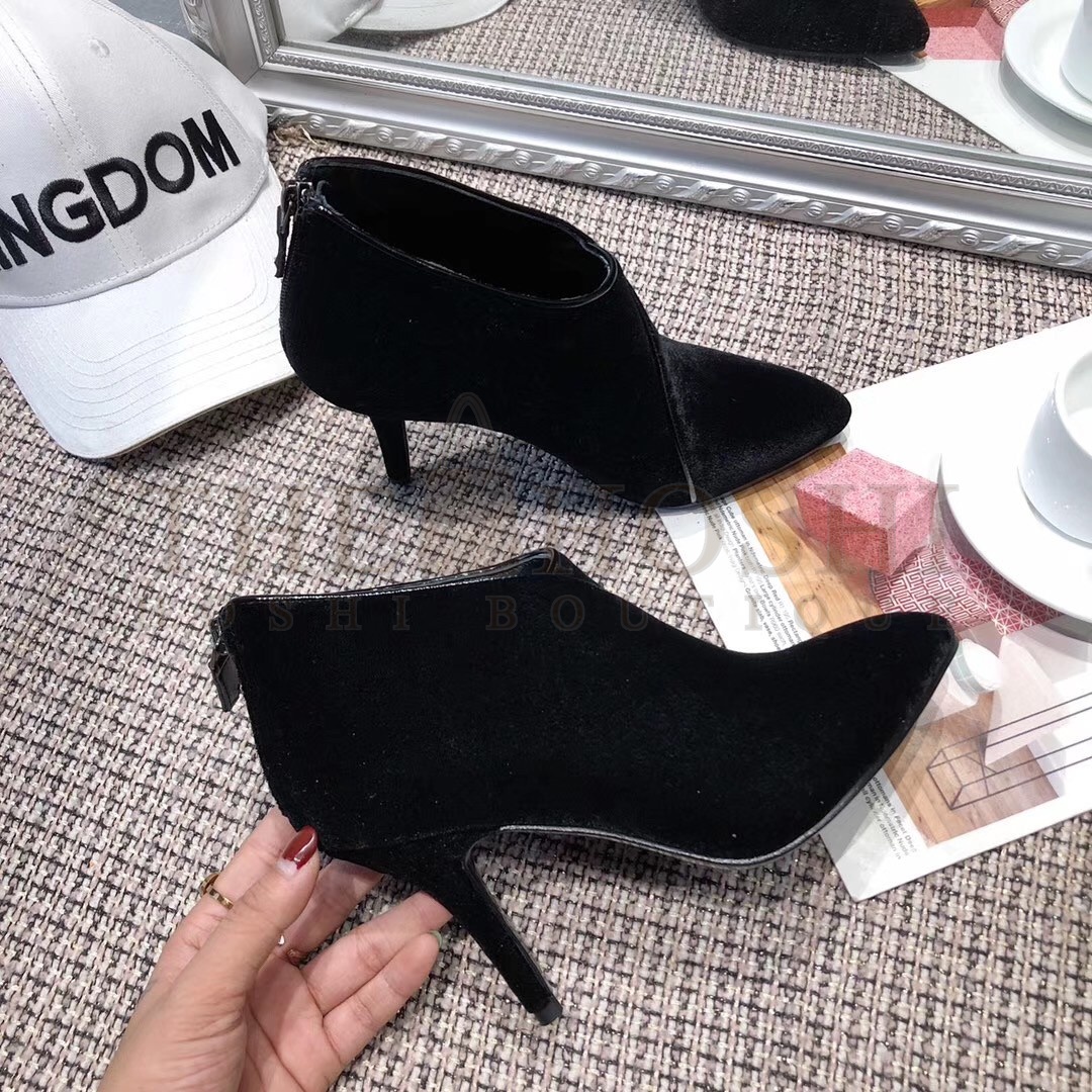 H**me5 Virginia Ankle Boots In Black Velvet Master Quality