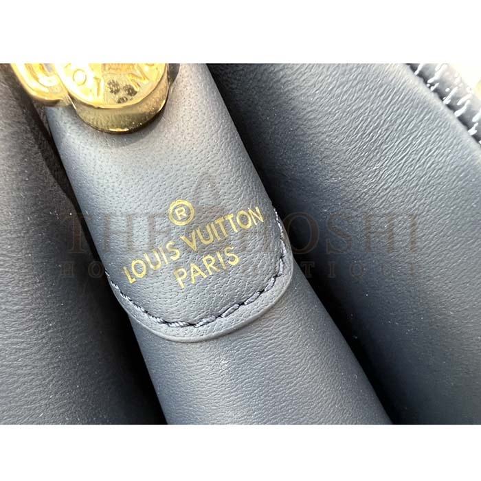 L0vis Vvtt0n LV Women Coussin PM Handbag Blue Lambskin Cowhide Leather Zip Closure Master Quality