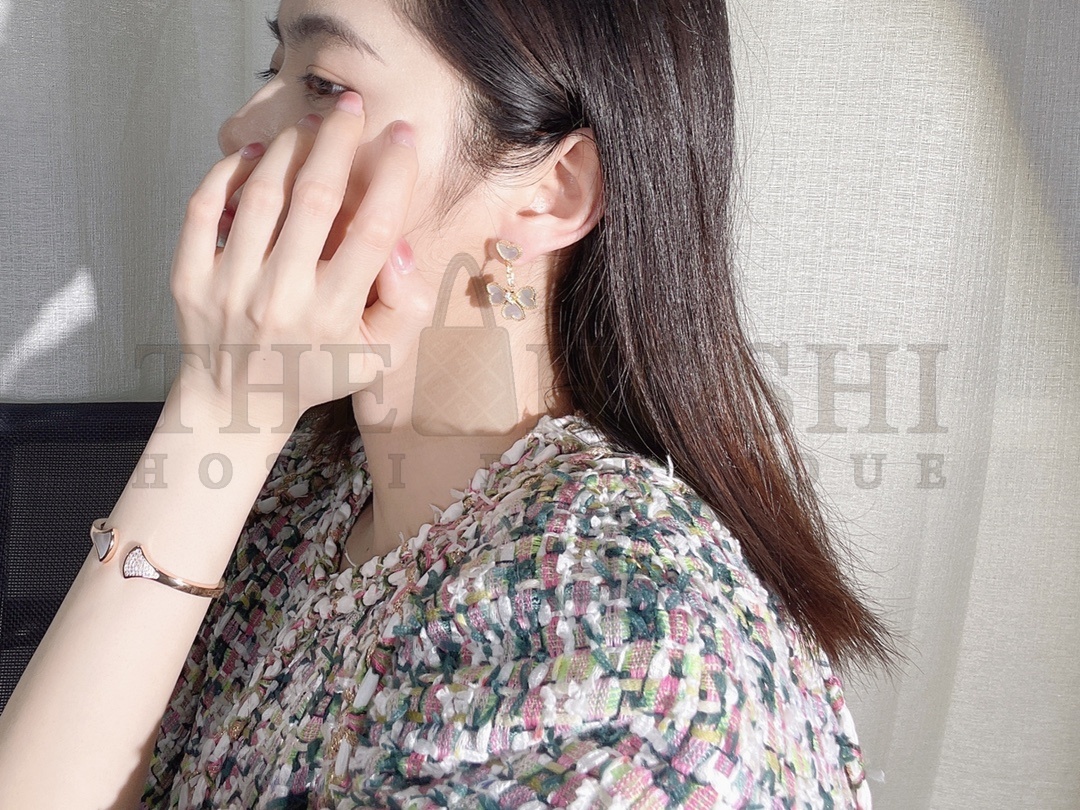 V*n Cl**f & Arpels Four Hearts Stud Earrings, Sweet Alhambra effeuillage earrings Master Quality