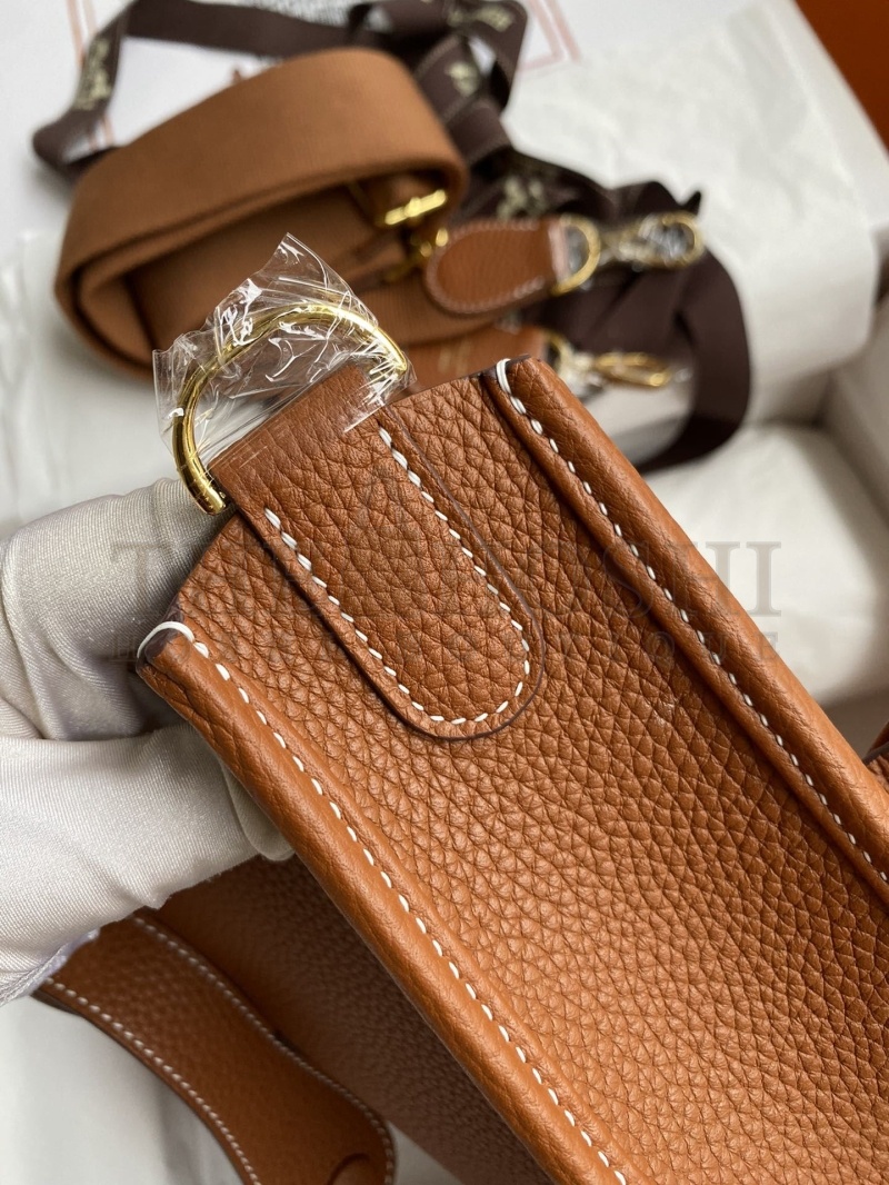 H**me5 Evelyn Bags Master Quality