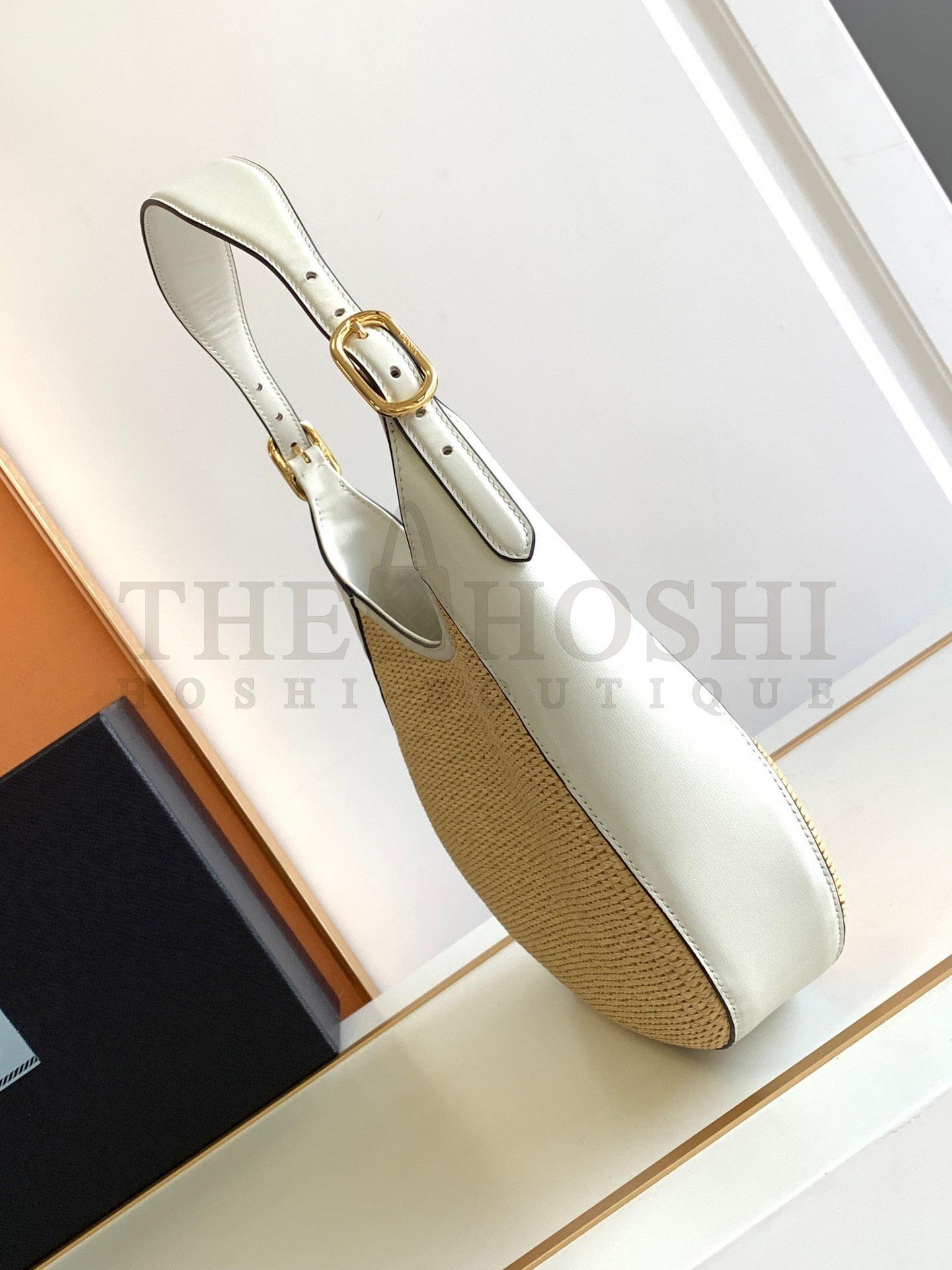 Pra*a Shoulder Bag in Woven Straw and White Leather Master Quality