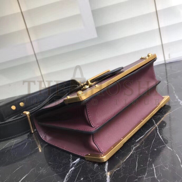Pra*a Cahier Shoulder Bag In Bordeaux/Black Leather Master Quality