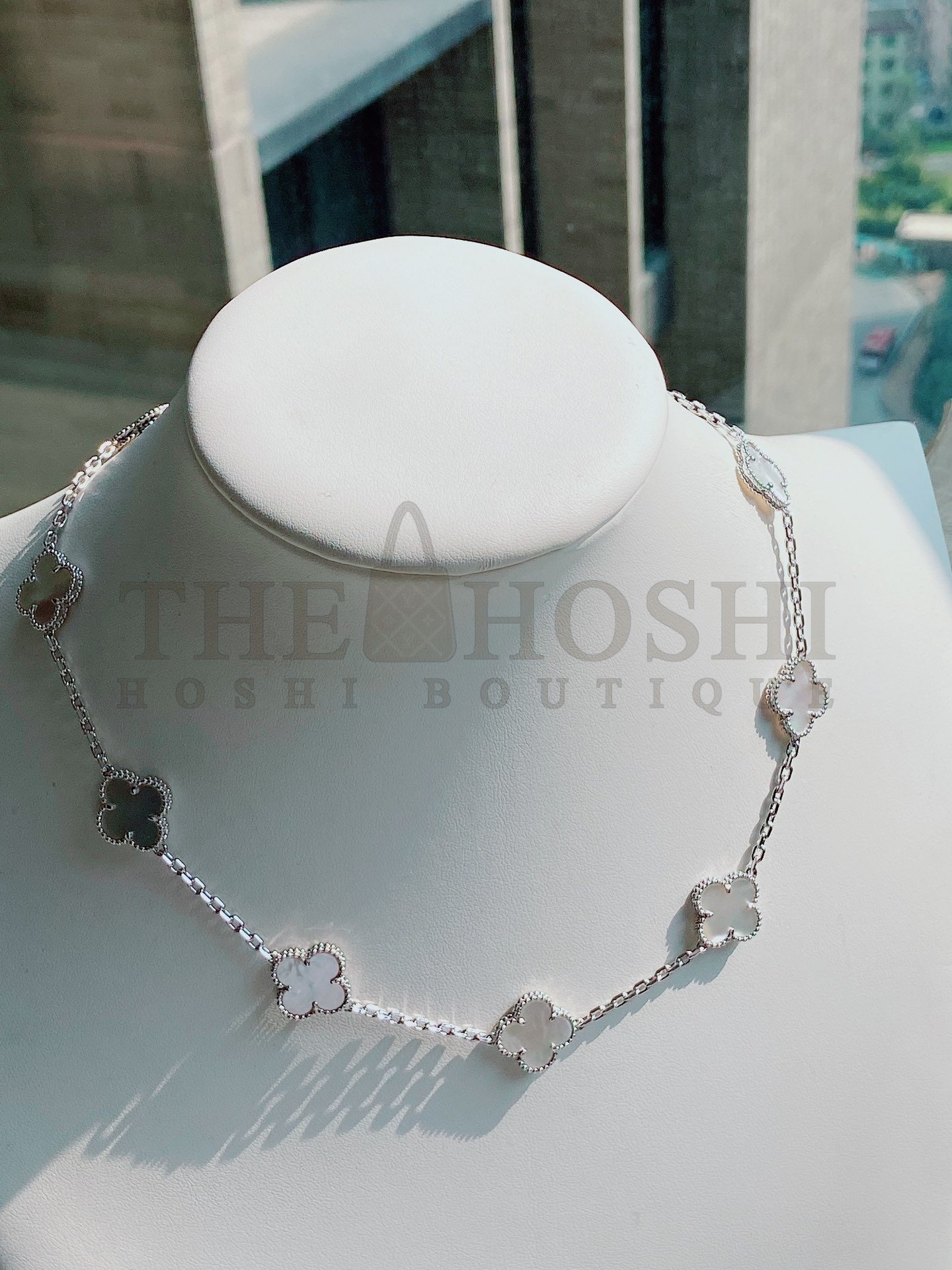 18k Premium Onyx Ten Flowers Clover Necklace. V*n Cl**f&Arpels Master Quality