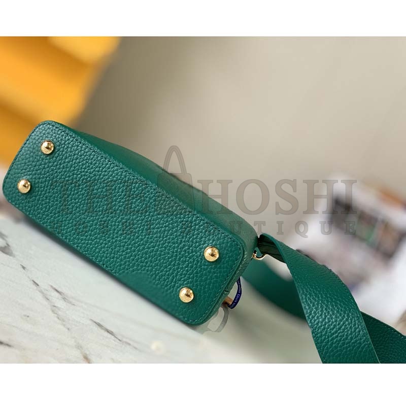 L0vis Vvtt0n LV Women Capucines Mini Handbag Emeraude Green Taurillon Leather Python Skin Master Quality