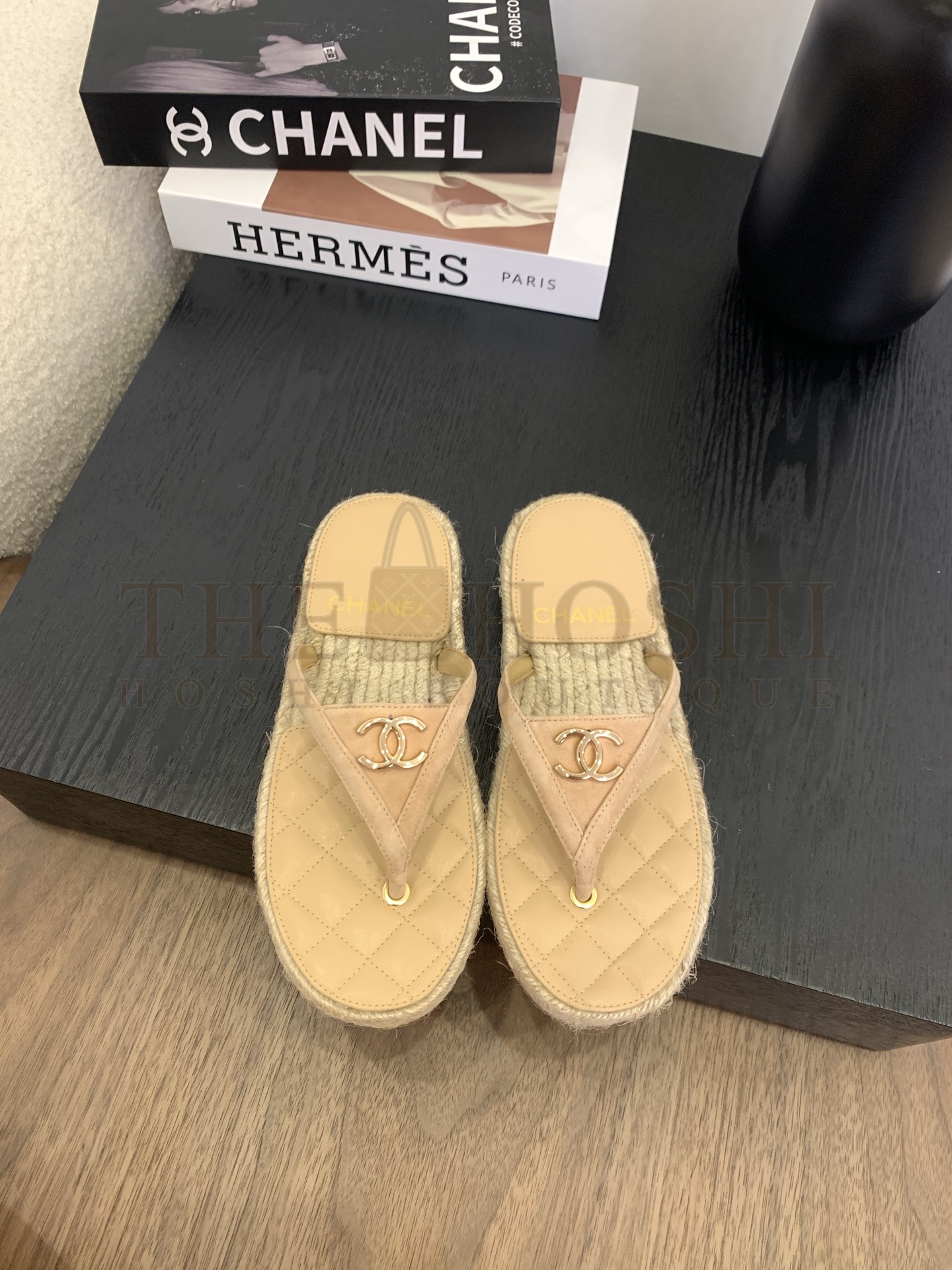 Ch**el NEL25 Premium Terry Cloth Slippers – Beige with Gold Logo Embroidery, Sizes 35–41 Master Quality
