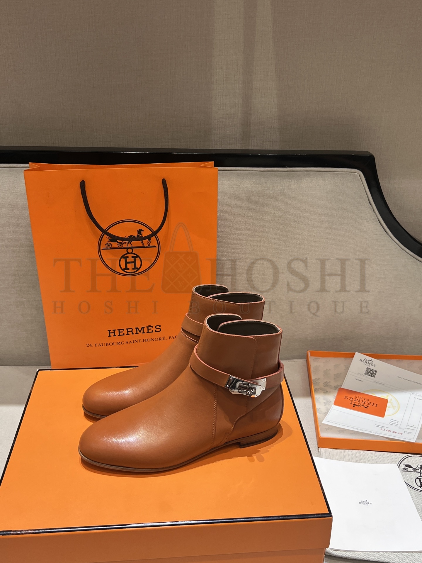 H**me5 H**me5 Neo Kelly Buckle Equestrian Leather Ankle Boots Women 35-40 Master Quality