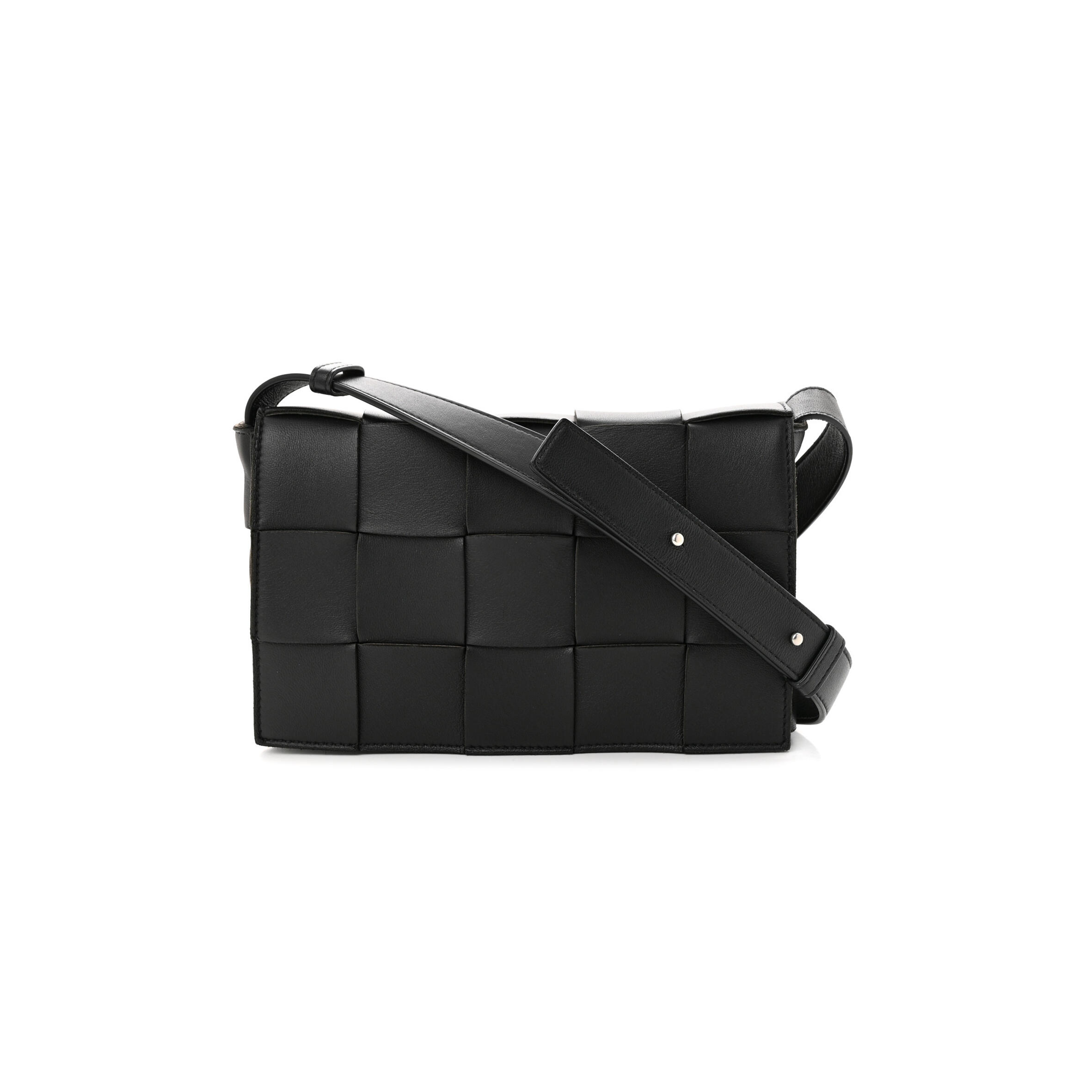 B0tt*ga Ven*ta LAMBSKIN MAXI INTRECCIATO CASSETTE CROSSBODY BAG BLACK  (23*15*5.5cm) Master Quality