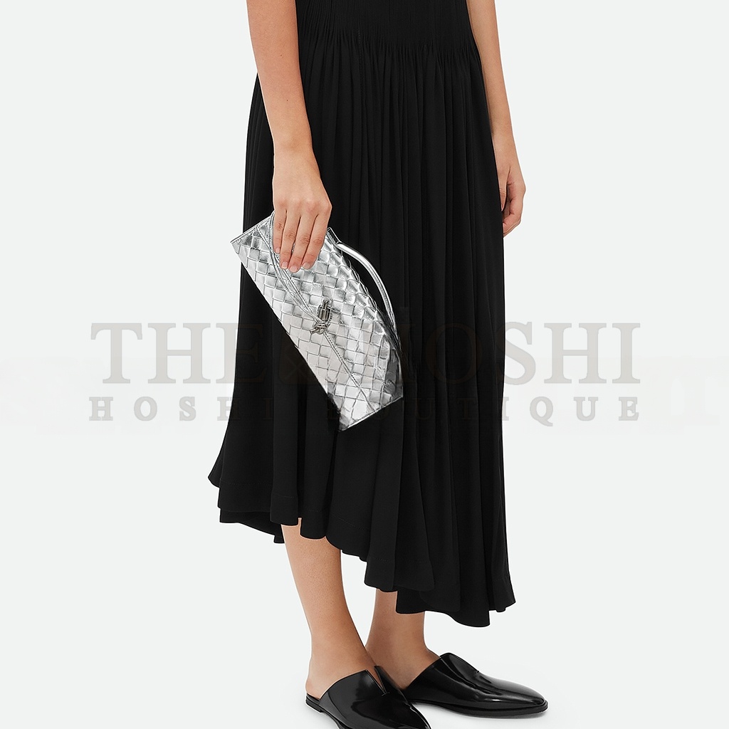 B0tt*ga Ven*ta ANDIAMO CLUTCH 741511V4P128101 (31*13*3cm) Master Quality