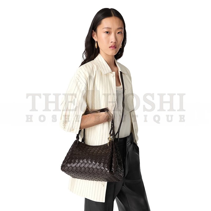 B0tt*ga Ven*ta PARACHUTE 835921VCPPT2190 (29.5*18.5*17.5cm) Master Quality