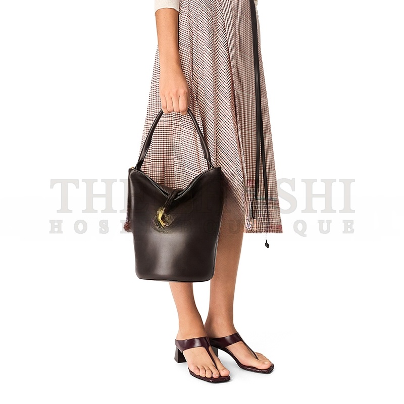 B0tt*ga Ven*ta LIBERTA BUCKET  806038V4SJ12190 (30*18*18cm) Master Quality