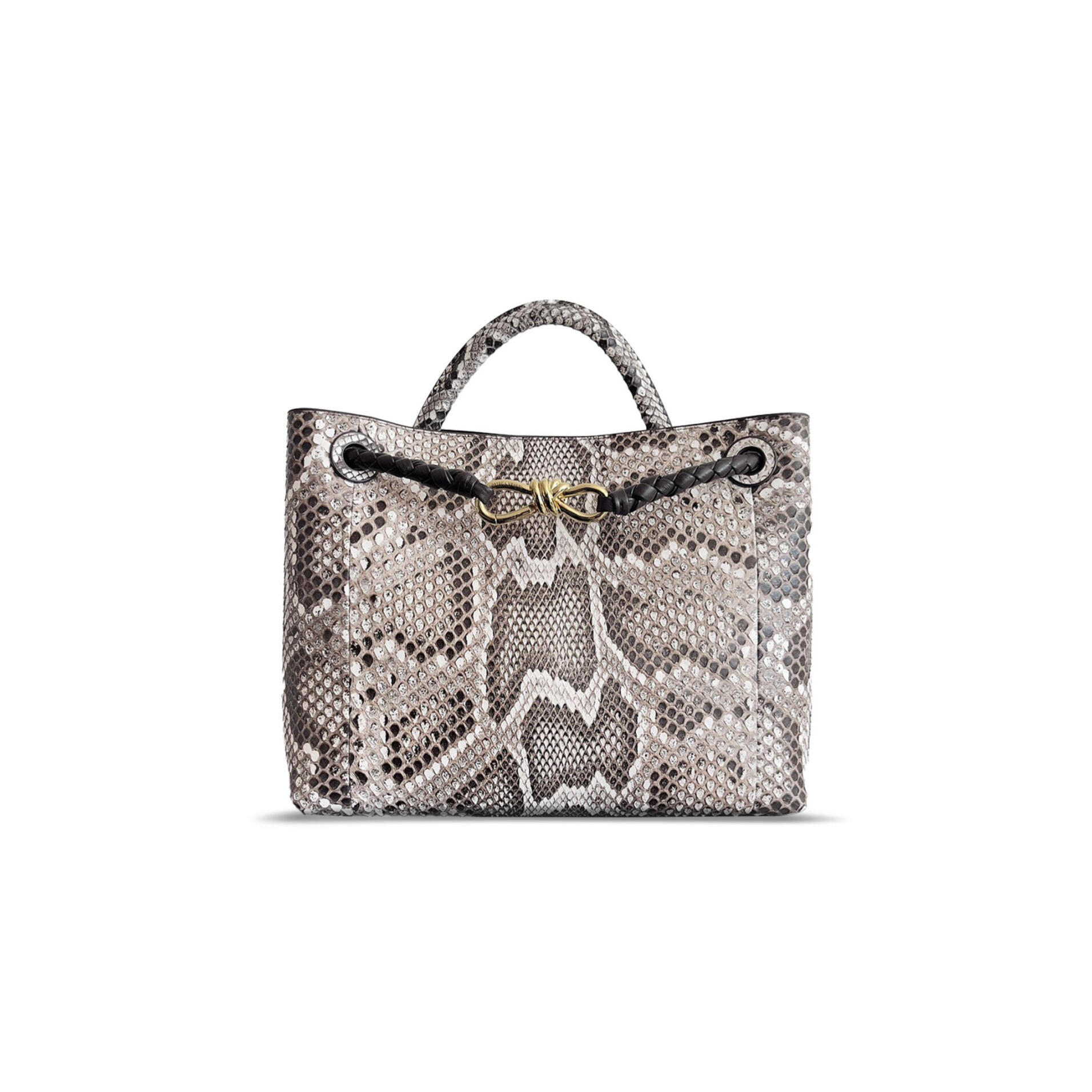 B0tt*ga Ven*ta MEDIUM ANDIAMO 743572VCPP12200 (32*24*12cm) Master Quality