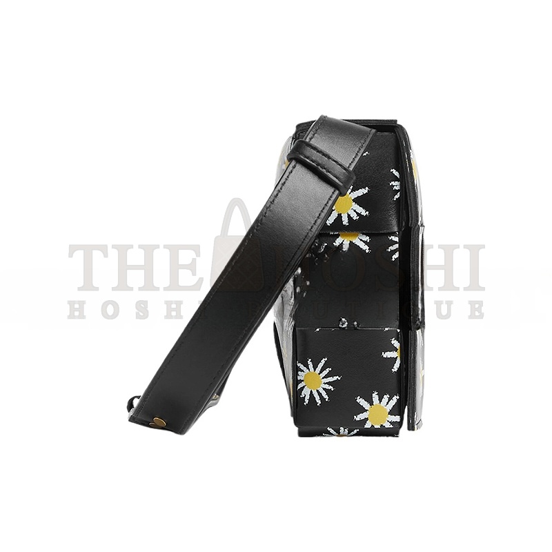 B0tt*ga Ven*ta CASSETTE 578004V3R011213 (23*15*5.5cm） Master Quality