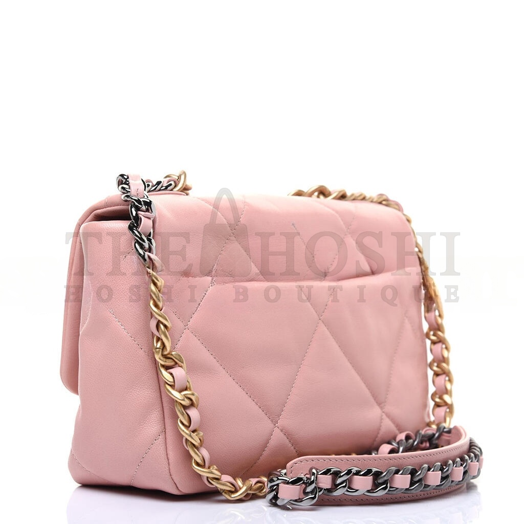 Ch**el QUILTED MEDIUM 19 FLAP LIGHT PINK (26*16*9cm) Master Quality