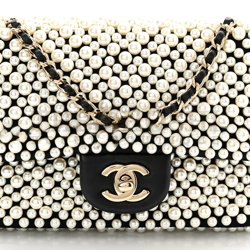 Ch**el LAMBSKIN PEARL ON FLAP BLACK (18*13*5cm) Master Quality