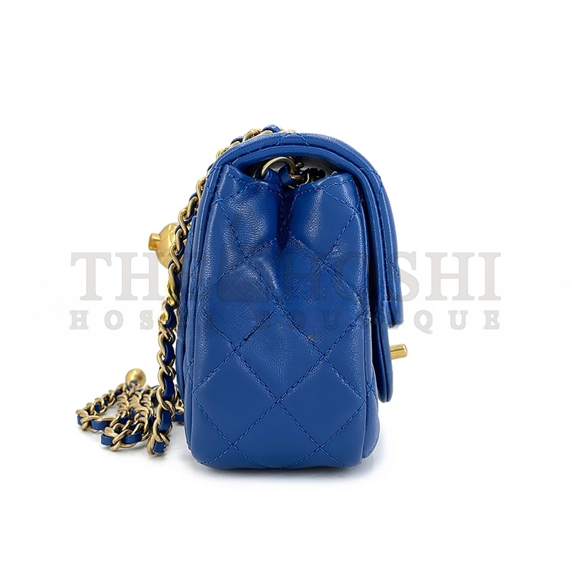 Ch**el BLUE QUILTED LAMBSKIN PEARL CRUSH SQUARE MINI FLAP BAG AGED GOLD HARDWARE AS1786 (18*13*7cm) Master Quality