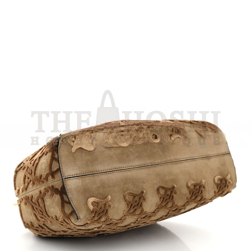 F**di CAMOSCIO KARLIGRAPHY EMBROIDERED MEDIUM FIRST CAMEL (32.5*23.5*15cm) Master Quality