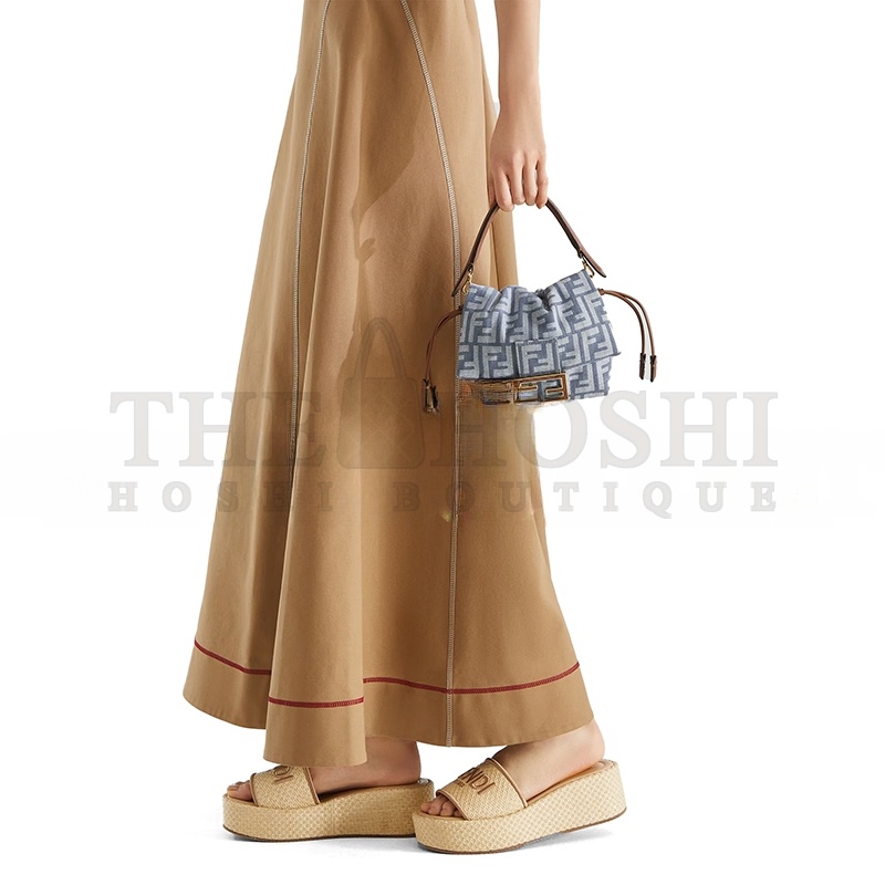 F**di MAMMA BAGUETTE SMALL BLUE DENIM-EFFECT FF JACQUARD MINI-BAG 8BS105AV5WF1SXQ (16*13*10cm) Master Quality