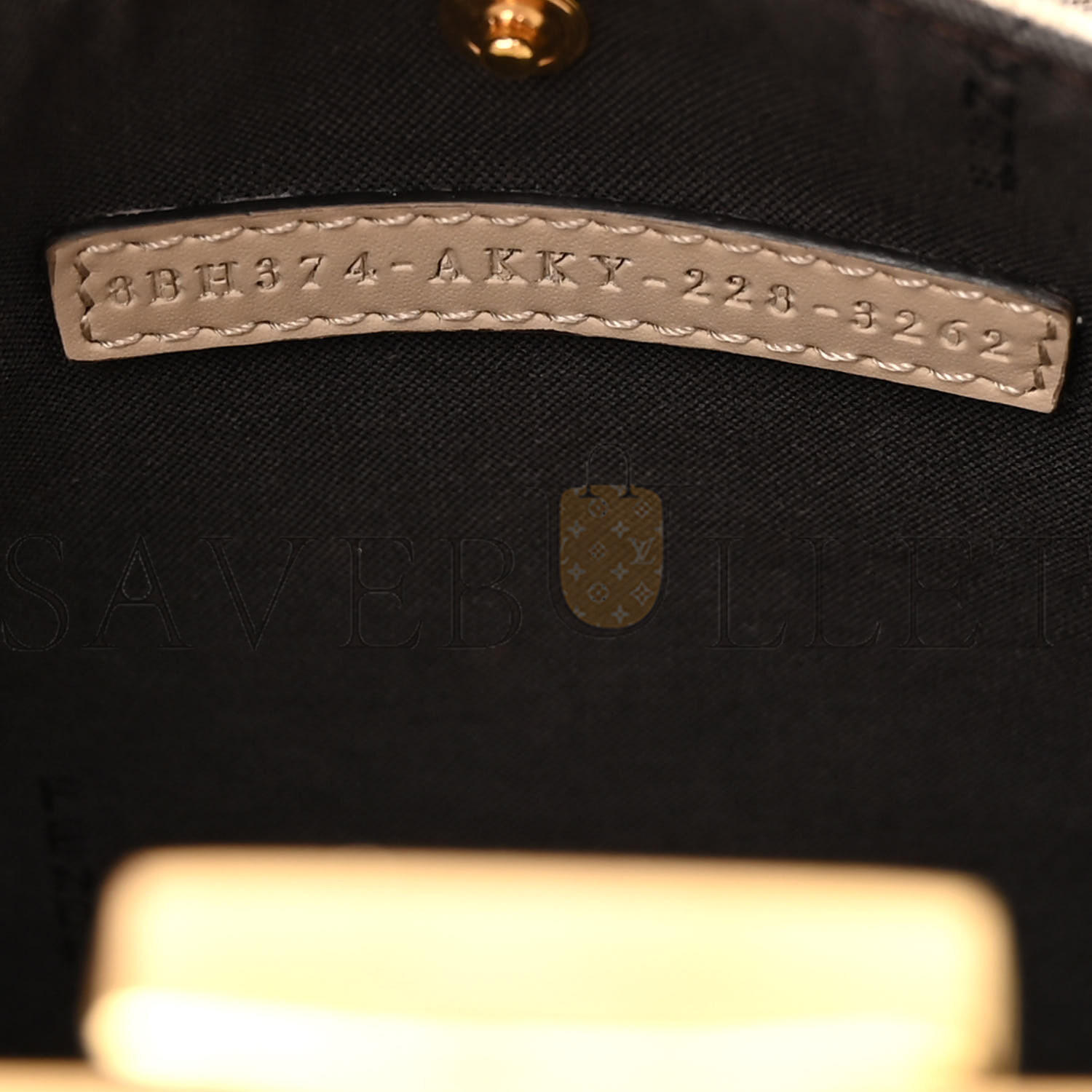 F**di CANVAS VITELLO KING FF EMBROIDERED MEDIUM PEEKABOO X-TOTE POUDRE (41*29*15cm) Master Quality