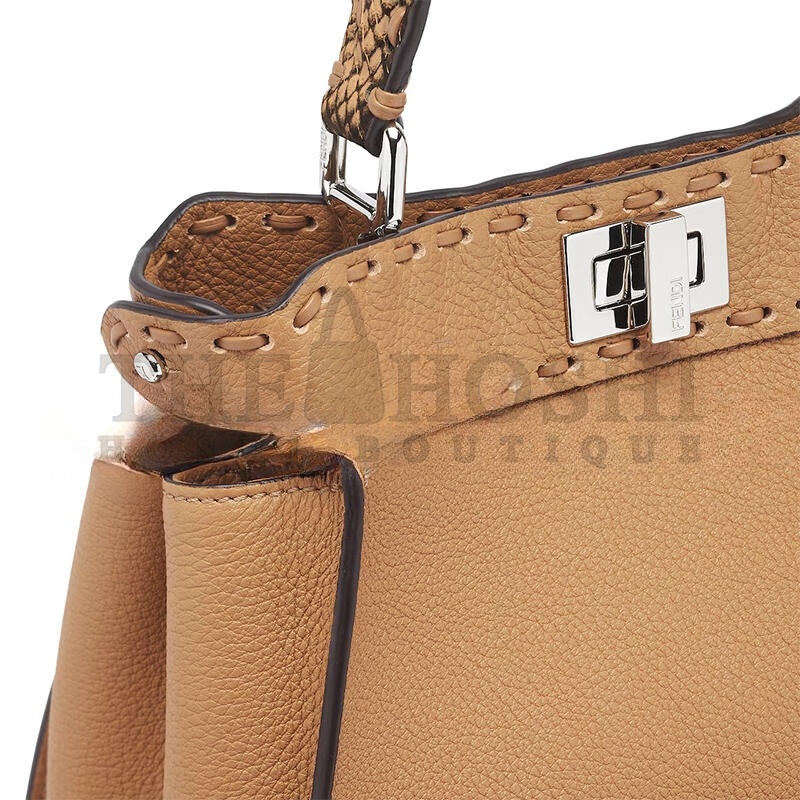 F**di PEEKABOO MINI 8BN244ARBGF1PIC (23*18*11cm) Master Quality