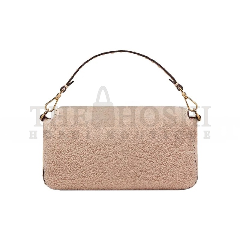 F**di BAGUETTE NM BAG SHEARLING WITH STITCHED LEATHER MEDIUM PINK 8BR600AH96F1F7N (27*15*6cm) Master Quality
