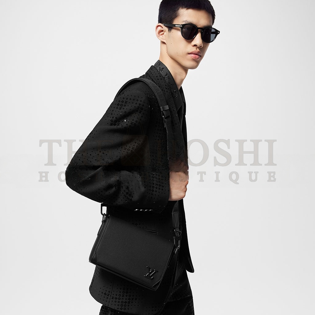 L0vis Vvtt0n TAKEOFF MESSENGER PM M24769 (22*16.5*7cm) Master Quality