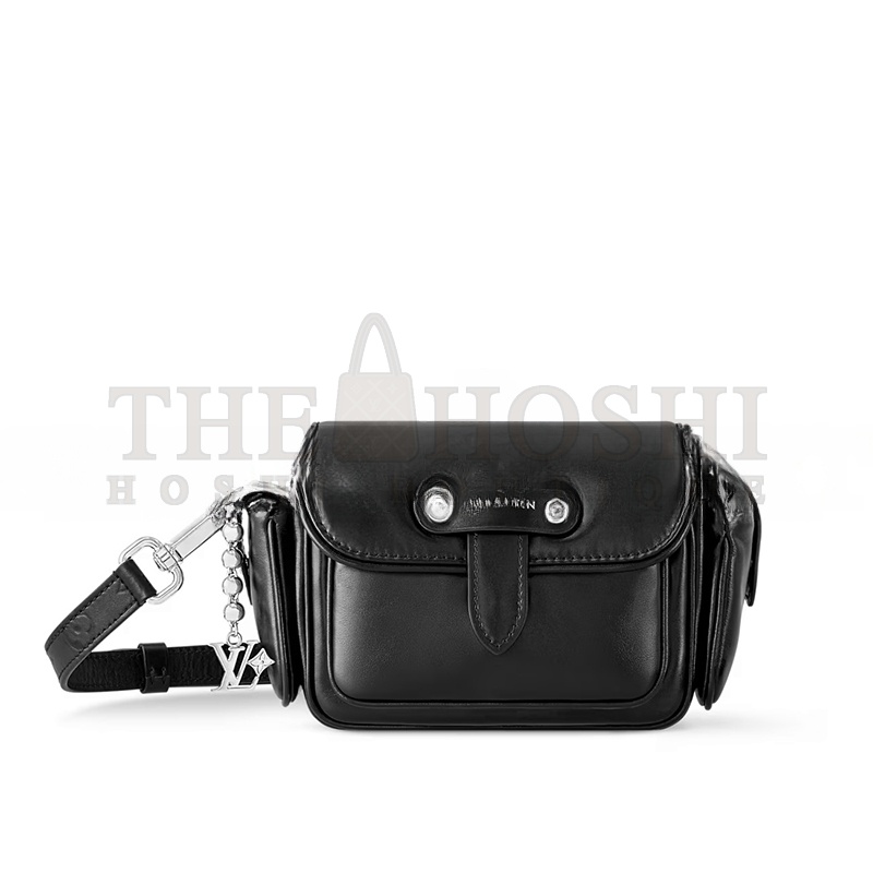 L0vis Vvtt0n CARGO WEARABLE WALLET M13989 (23*14*10cm) Master Quality