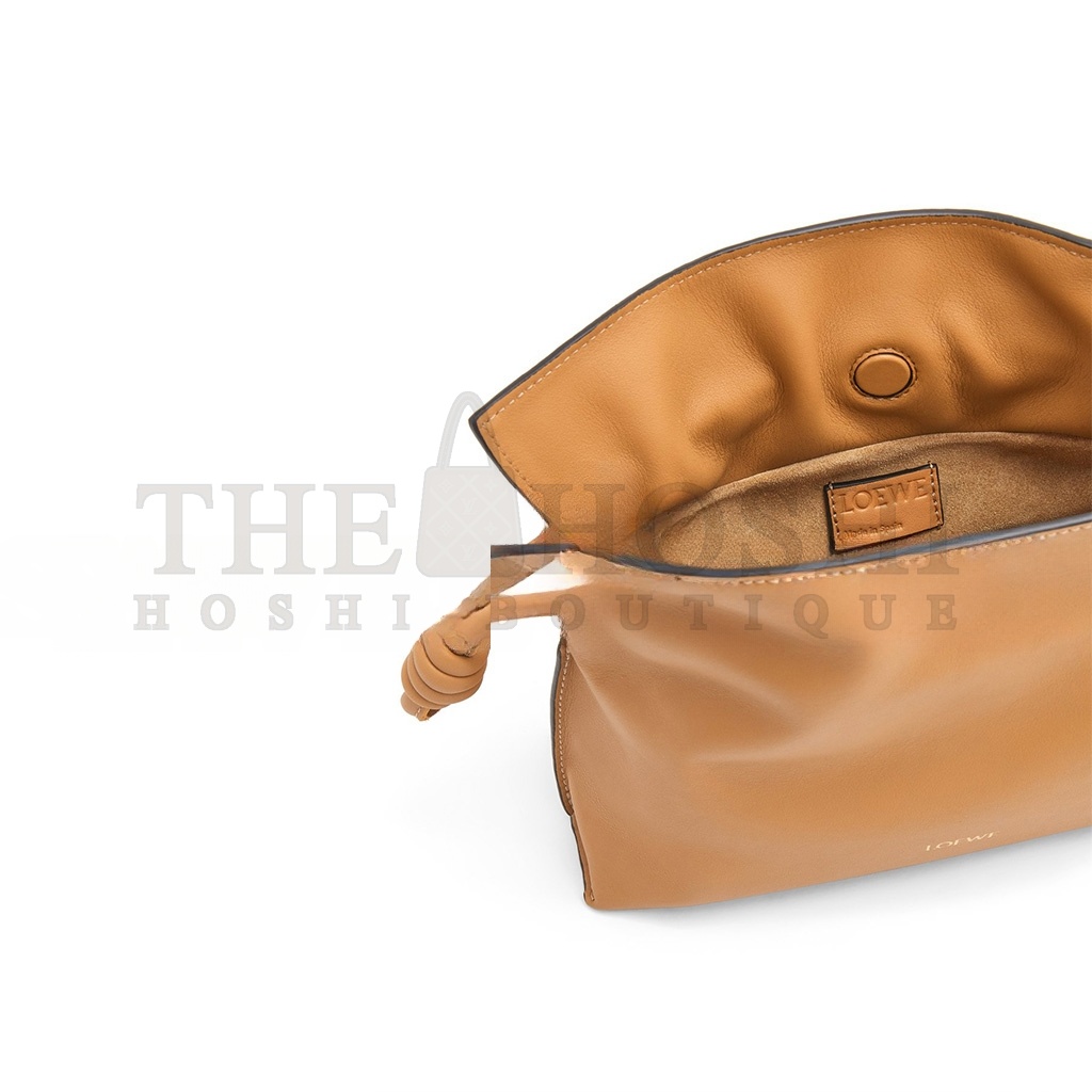 L0ew* MINI FLAMENCO CLUTCH IN NAPPA CALFSKIN 0010965952 (23.9*18*9cm) Master Quality