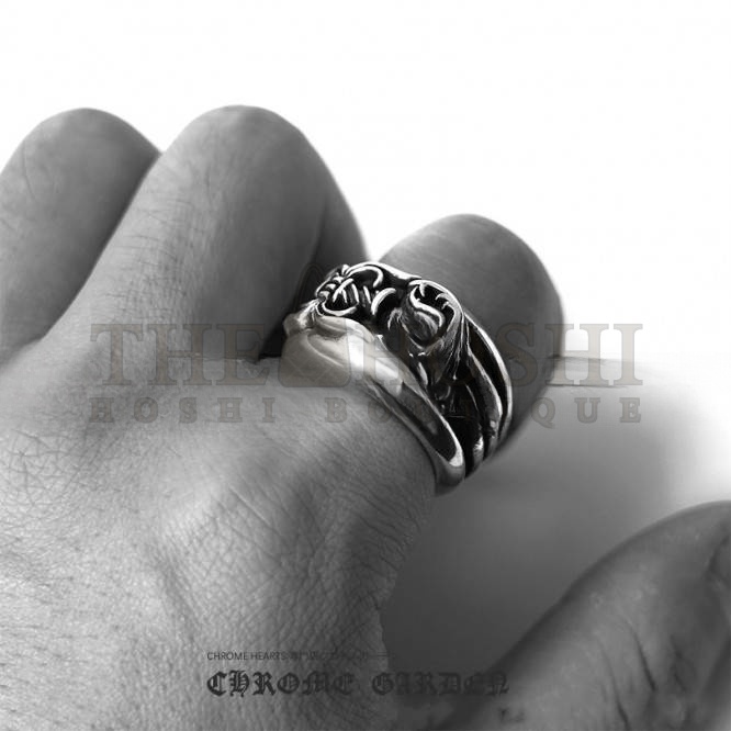 Ch*0me He**ts DAGGER HEART RING Master Quality